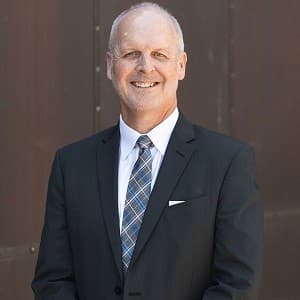Doug  Leach